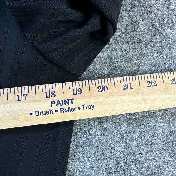 Tahari Blazer Jacket Women 10 Black Jacket Office Minimal Capsule Academia - Picture 9 of 12